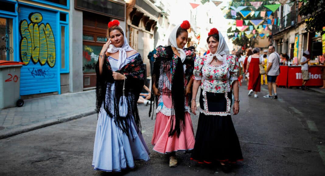 Fiestas de San Cayetano, San Lorenzo y La Paloma Madrid Lavapiés Embajadores La Latina