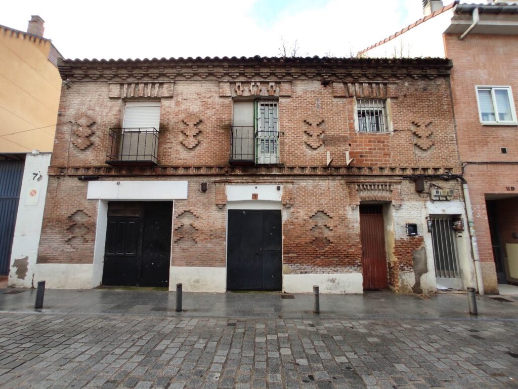 El Ayuntamiento de Madrid blinda 319 inmuebles de la arquitectura popular neomudéjar