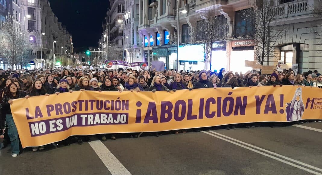 comision 8-m movimiento feminista de Madrid dia internacional de la mujer abolición de la prostitución seacabó patriarcado manifestaciones